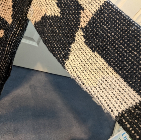 Suncoo Sweater - Picture 5 of 10